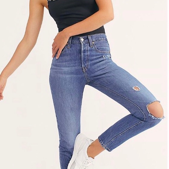 Levi's 501 Skinny Jeans - Picture 6 of 7